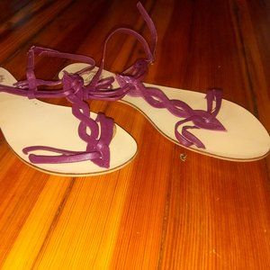 Sandals w/ Strap